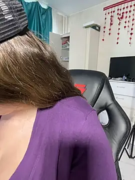 DienkaGreen Live XXX-Chat