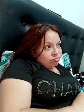 Lina19_93 – Naživo XXX chat