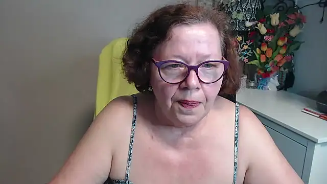 Adelewildx – Live XXX-chat