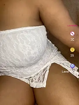 CARAMELGODDESSX23n Live XXX chat