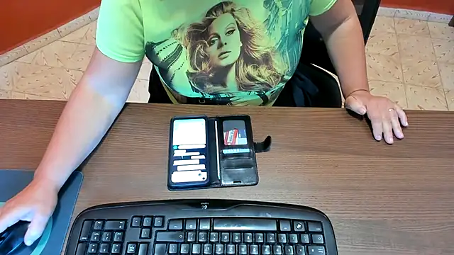 NikkiHolland – webcam-show
