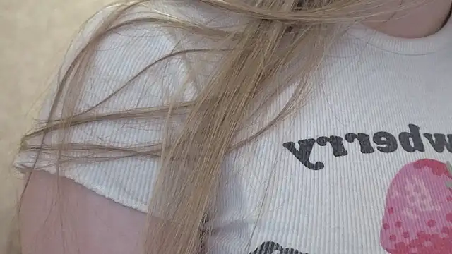 sugarskitty live XXX chat