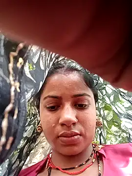kajalbhabhi44's Webcam Show