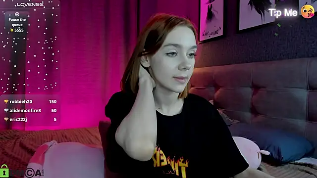 Chat XXX en directo de Lesi_Moonie01