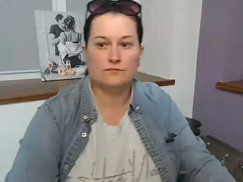 Milfa_meddison Chat XXX in diretta