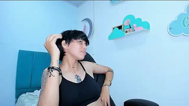 Chat +18 de ivyheat3 ao vivo
