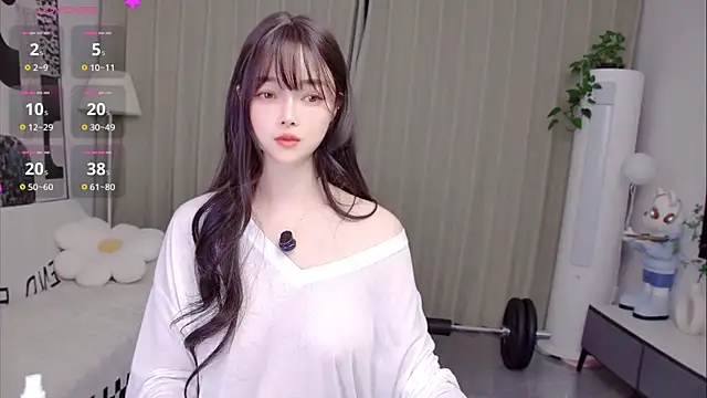 uikyy1 Live XXX-Chat