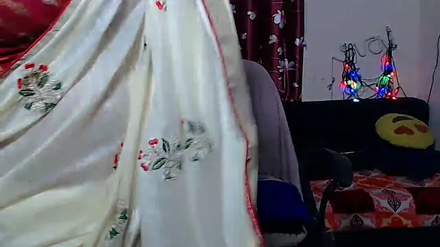 Sexyliza_0's Webcam Show