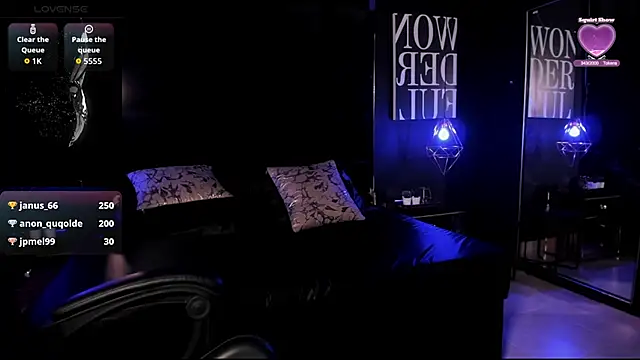 eva_viuletのライブXXXチャット