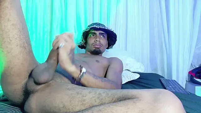 Rpoolrboy Live XXX Chat