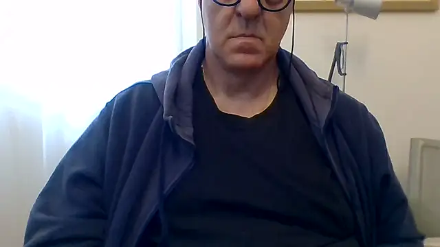 ANONIMO7735 Webcam-Show