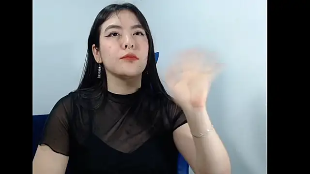 EloiseJun Live XXX Chat