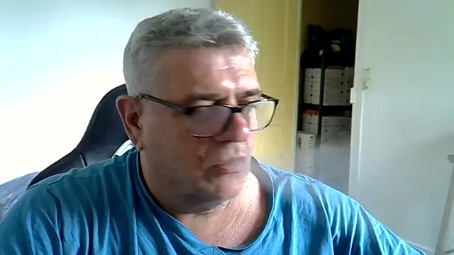 Laurent_oldmen's Webcam Show
