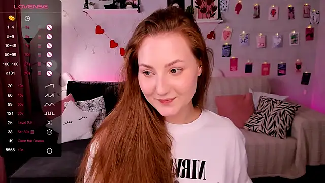 Czat XXX na żywo – velvet_cherry_