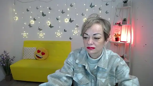 NikaMayu Chat XXX live