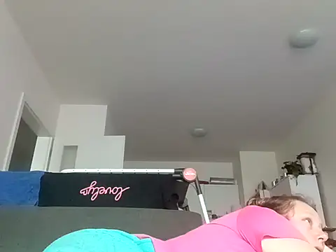 XXX chat uživo modela Jahudka47