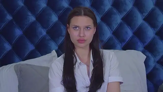 Živý XXX chat AliceVersal