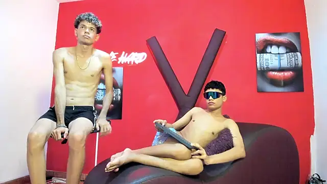 โชว์เว็บแคมของ HORNY_PRETTY