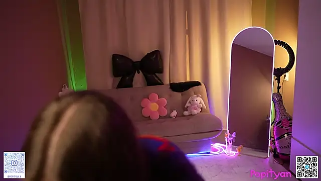 popityan1's Live XXX Chat