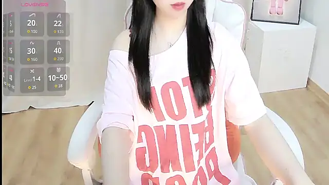 Sweet-Shuna 即時 XXX 聊天
