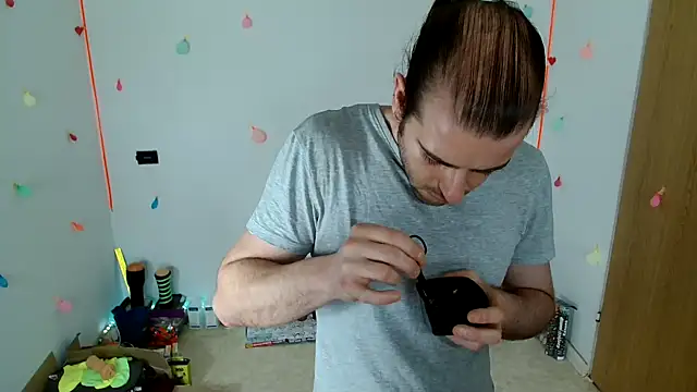 hei_69 webkamerás műsora