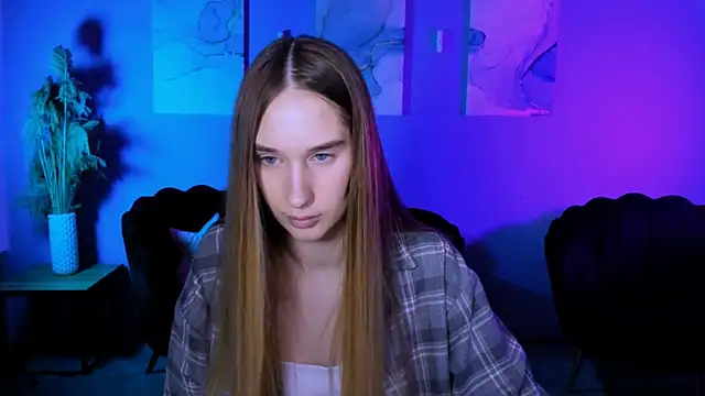 _kellykitten_ Adlı Modelin Canlı XXX Sohbeti