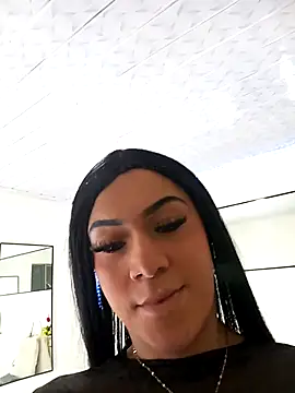 NathalialLooes Chat XXX in diretta