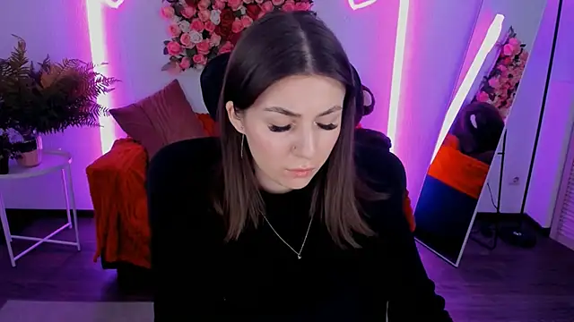 DiRosie Adlı Modelin Canlı XXX Sohbeti
