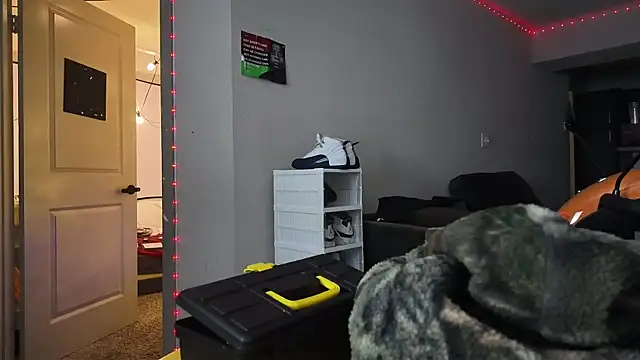 Triggerhappycj100: απευθείας συνομιλία ΧΧΧ