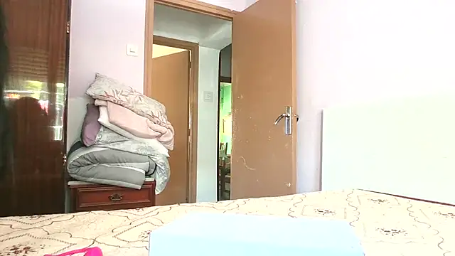MojaditPussy live XXX chat
