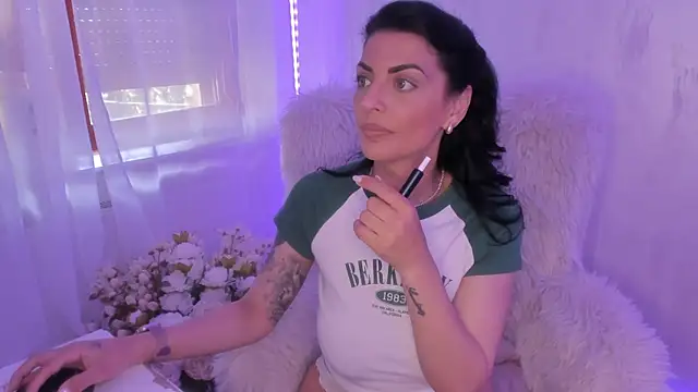 ElisaBaxter Webcam show