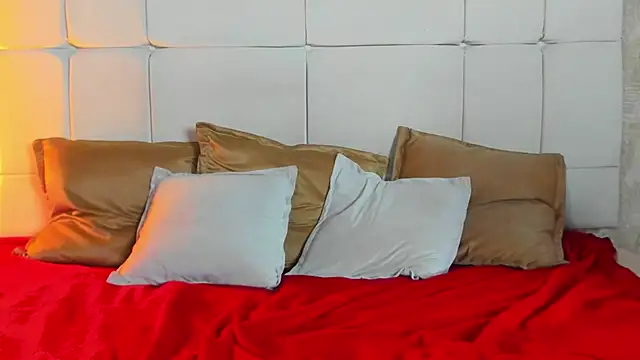 jeicob_gagnon Show in webcam
