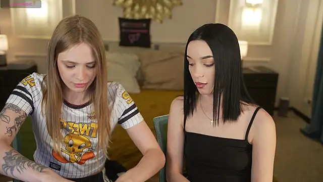 Онлайн чат XXX Angy_Netal