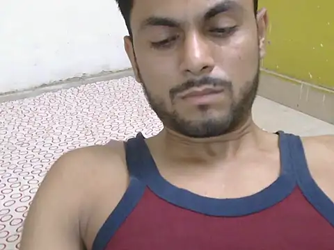 Stubborndesiboy Live XXX Chat
