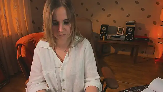MiaSparkes Adlı Modelin Canlı XXX Sohbeti