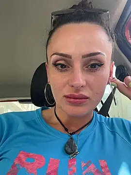 Chat XXX en directo de Caramellaa