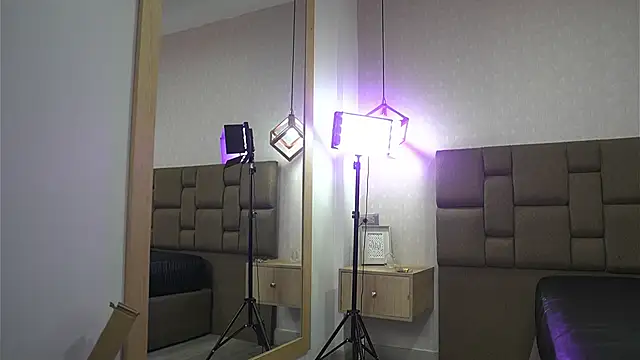 Julieth_RojasのライブXXXチャット