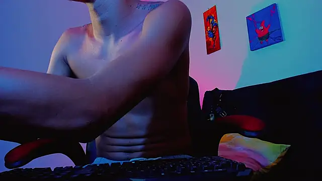 ryanlatiinn Webbikameraesitys