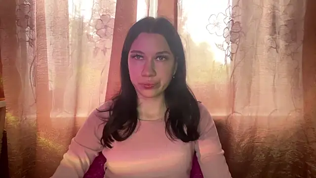 BellaLoveHugs Webcamshow