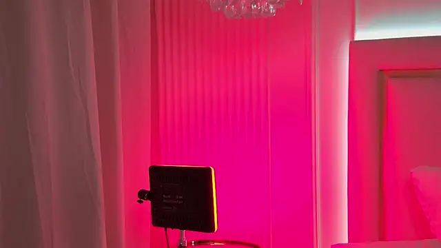 Chat +18 de BettyLeen ao vivo