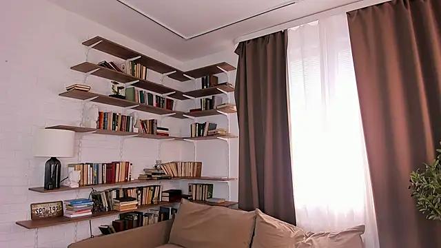 AndraQuella: вебкам-шоу