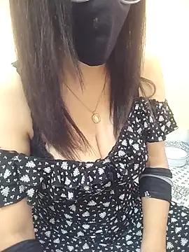 Rising_Queen Obrolan Langsung XXX
