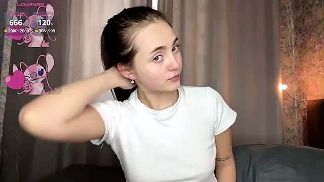 Czat XXX na żywo – LoraDavi