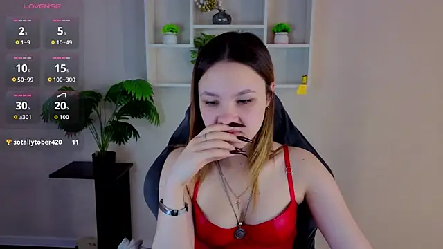 Lori_Bllossom's Live XXX Chat