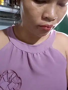 2_sexxx's Live Chat Room
