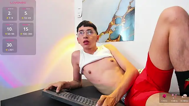 lian_cameron Adlı Modelin Canlı XXX Sohbeti