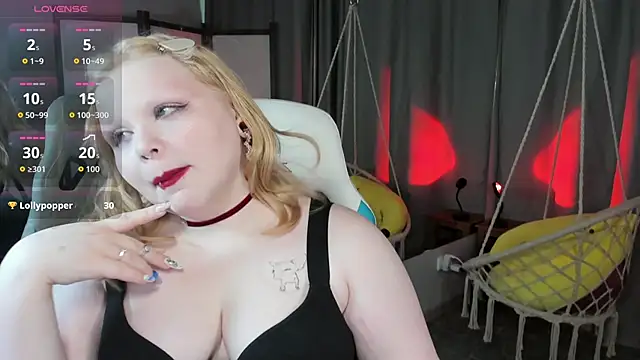 LottieReed's Live XXX Chat