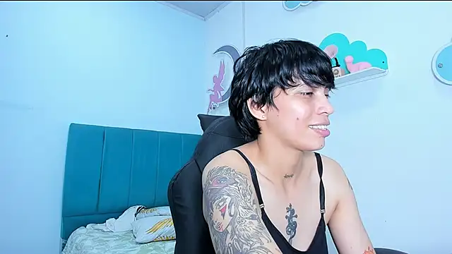 ivyheat3's Live XXX Chat
