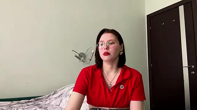 دردشة NoneLocket الجنسية المباشرة
