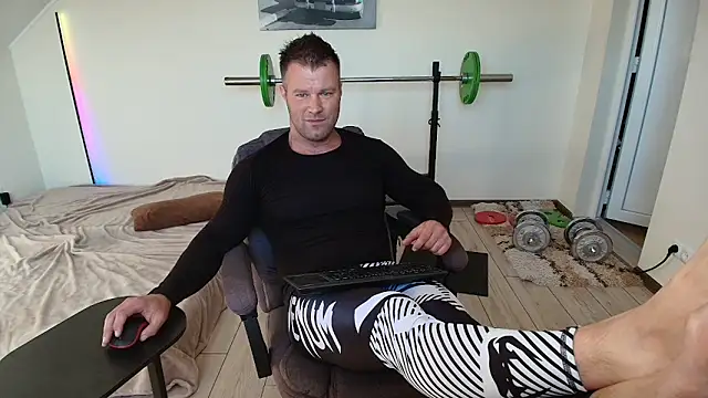 Вебкам-шоу muscleangel18